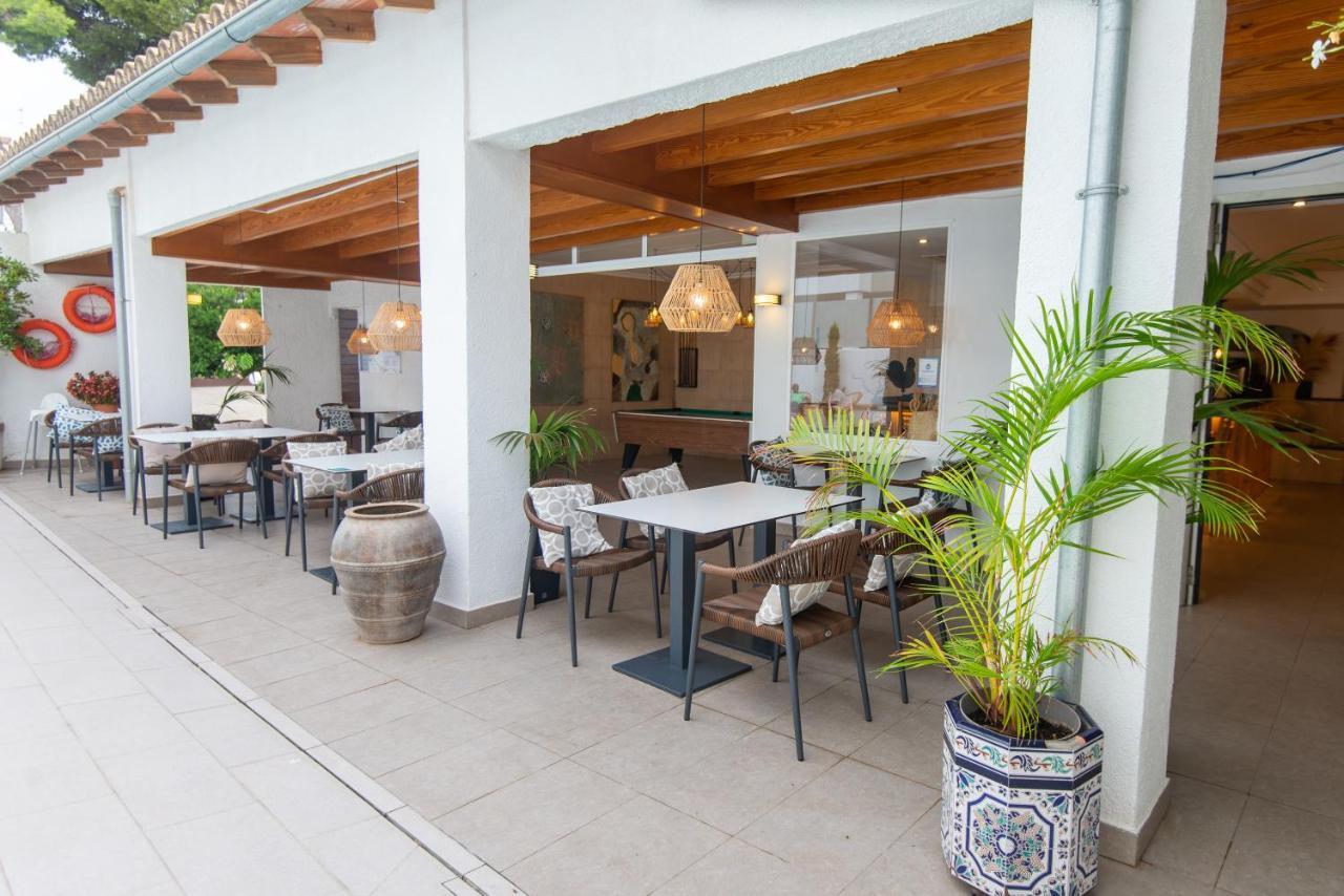 Flacalco Hotel & Apartments Cala Ratjada  Exterior photo