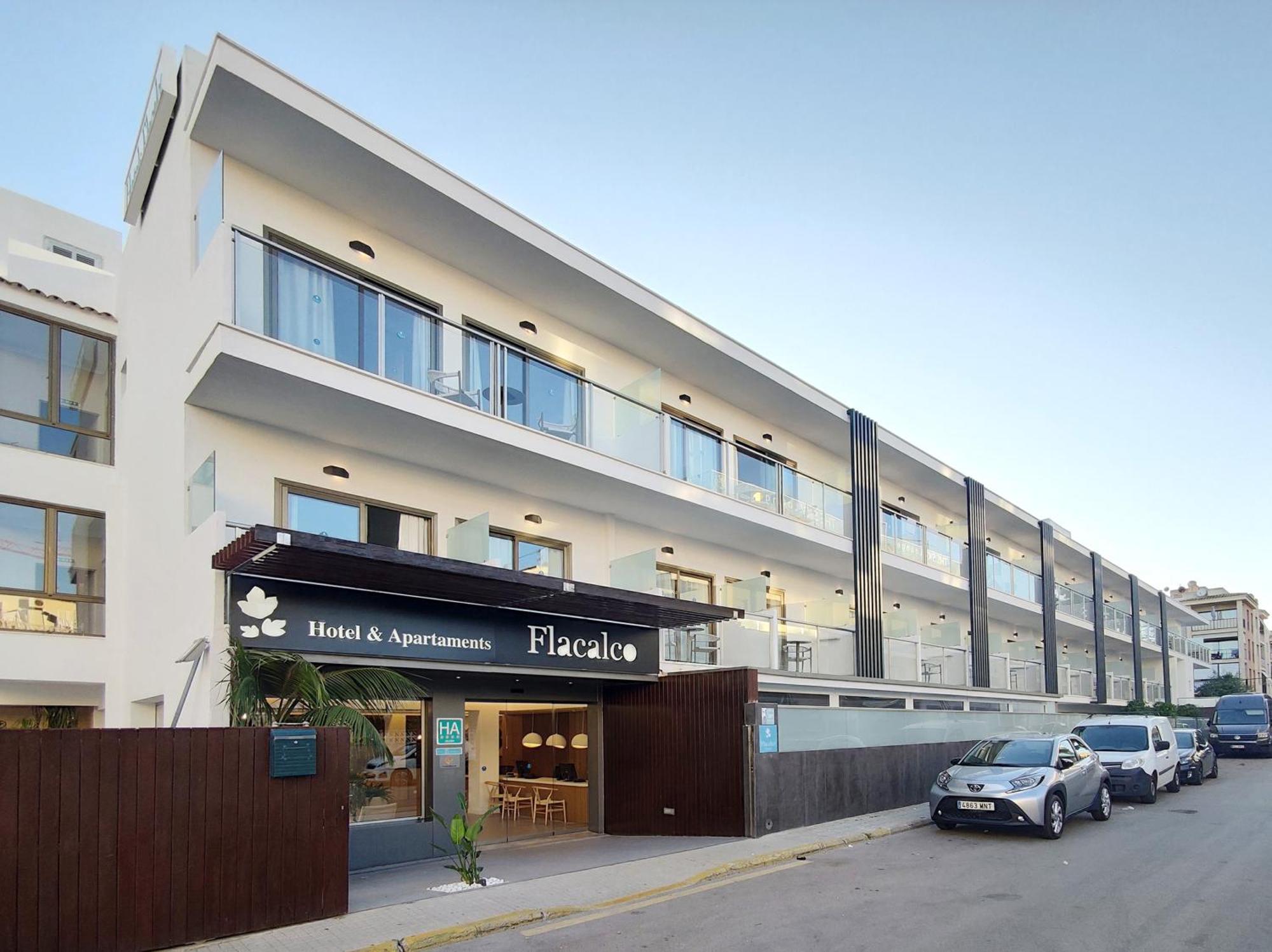 Flacalco Hotel & Apartments Cala Ratjada  Exterior photo