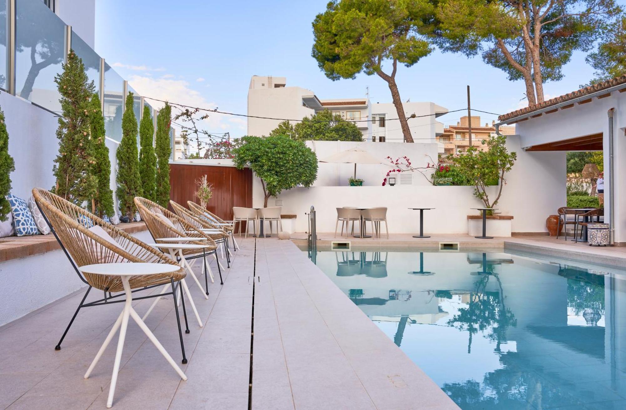 Flacalco Hotel & Apartments Cala Ratjada  Exterior photo